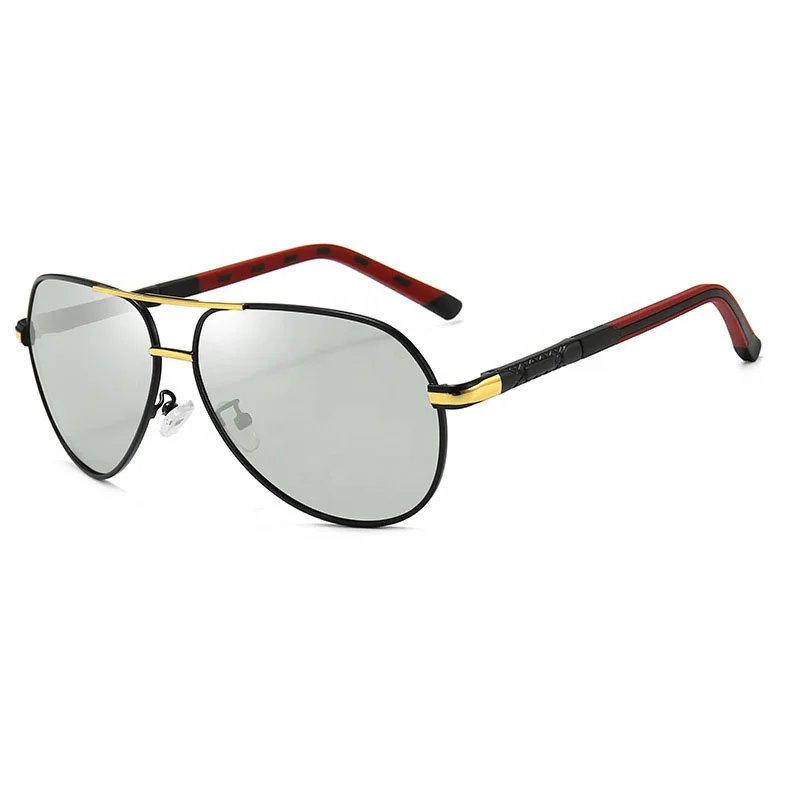 

Sunbest Eyewear 8725 Mens Classic Polarized Pilot Sunglass Metal Frames Discoloration Men Sunglasses