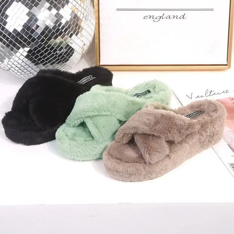 

2020 Indoor Slippers for Women Cross Straps Fuzzy Slippers platform Outdoor ladies Plush sliders faux fur warm winter slides, Black,khaki,green