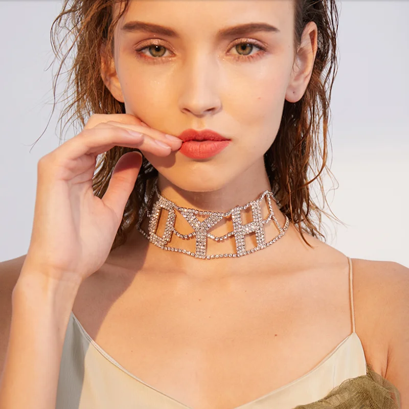 

Neck jewelry exaggerated letter necklace atmosphere fashion temperament chocker necklace female clavicle chain