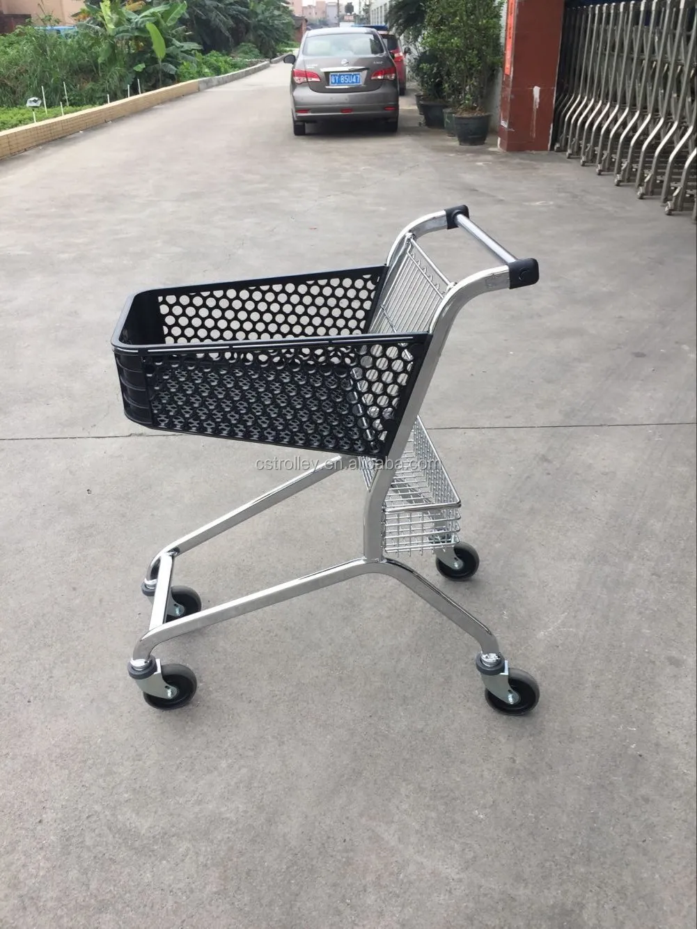 50L Trolley 02.jpg