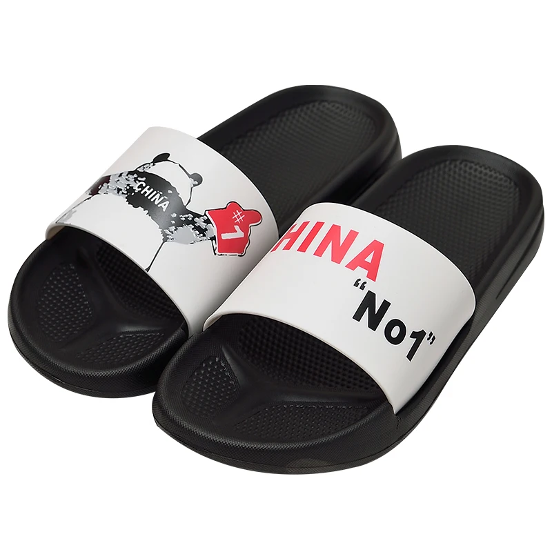 

Soft soled men outdoor pvc slippers with fashionable panda prints