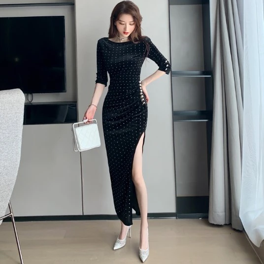 

2020 Autumn New Fashion Women's Black Retro Slim Sexy Slit Velvet Long Dress