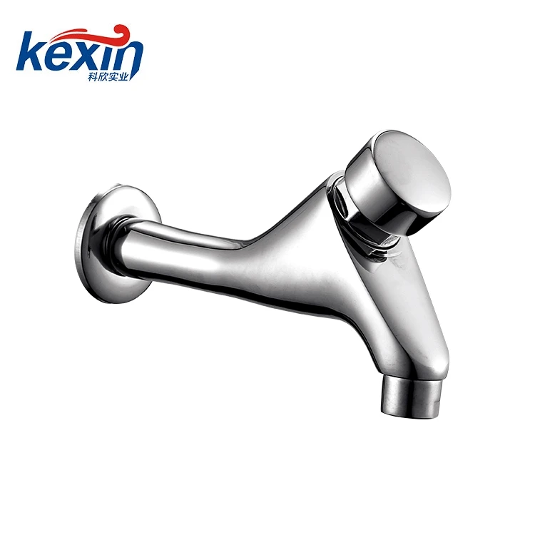 China Professional Manufacture Brass Spout Extension Faucet View