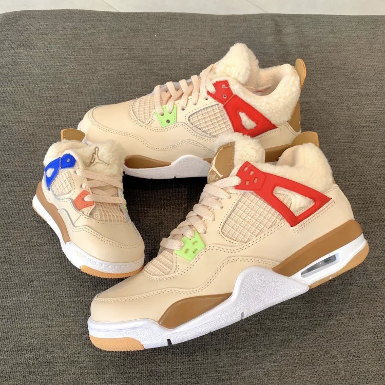 

2021 New Fashion style Best quality Nike Air Jordan 4 Wild Things Plush Sneakers AJ4 Sports Running Nike BasketballShoes