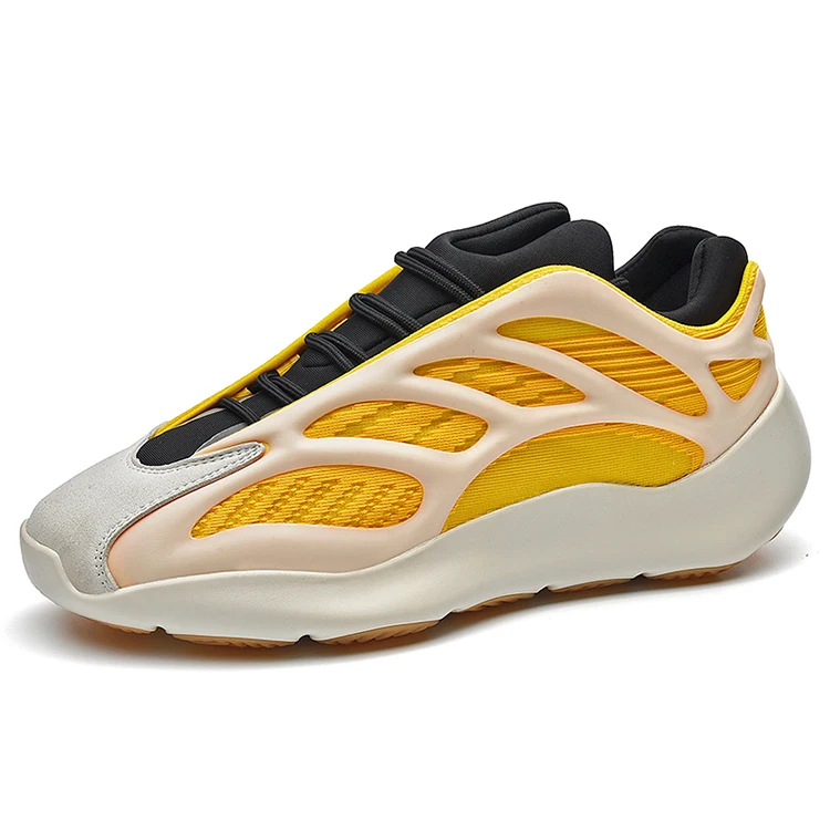 

2021 High-quality Custom Luminous White Fashion Chunky Sneakers 700v3 Women Men Running Sports Shoes