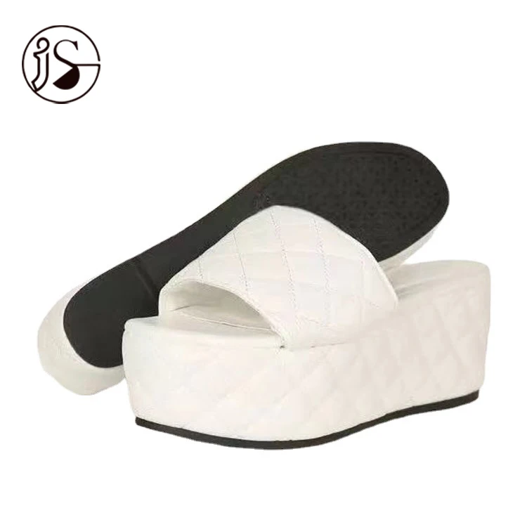 

2021 High fashion PU Thick-soled lady slippers Hot selling comfy lady slides Candy color fashion slippers Popular slipper, Picture