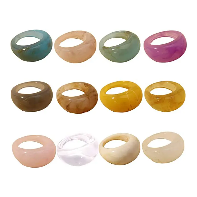 

2021 Trendy Acrylic Chunky Rings Personalized Transparent White Multi-color Rendering Resin Rings Acrylic Ring for Women Men