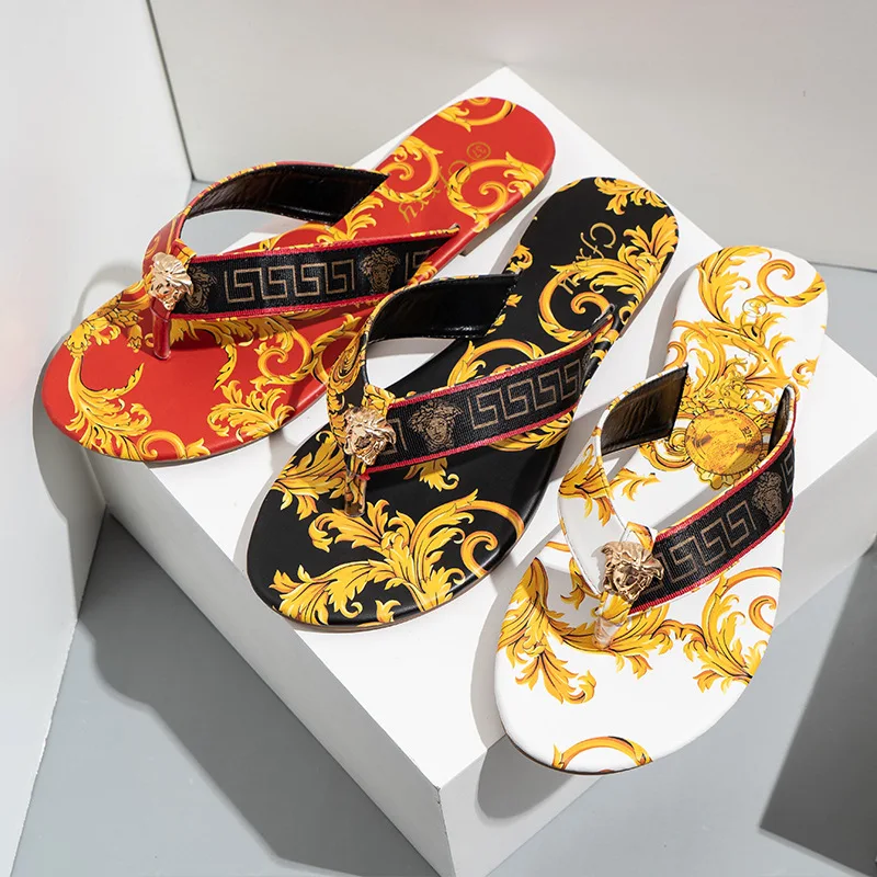 

2021 Designer Female Flip Flops ladies Flat Luxury bedroom Tassel slippers for women