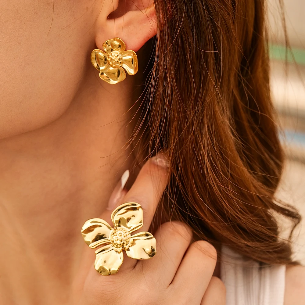 

Summer Style 18K Gold Plated Stainless Steel Flower Earring Big Chunky Sunflower Stud Earrings for Women