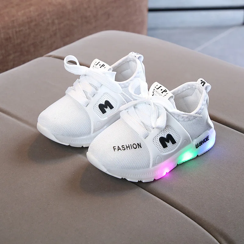 

Hot Selling Breathable Mesh Kids Sneakers Toddler Shoes LED Light sport shoes for children boys and girls, White red black pink