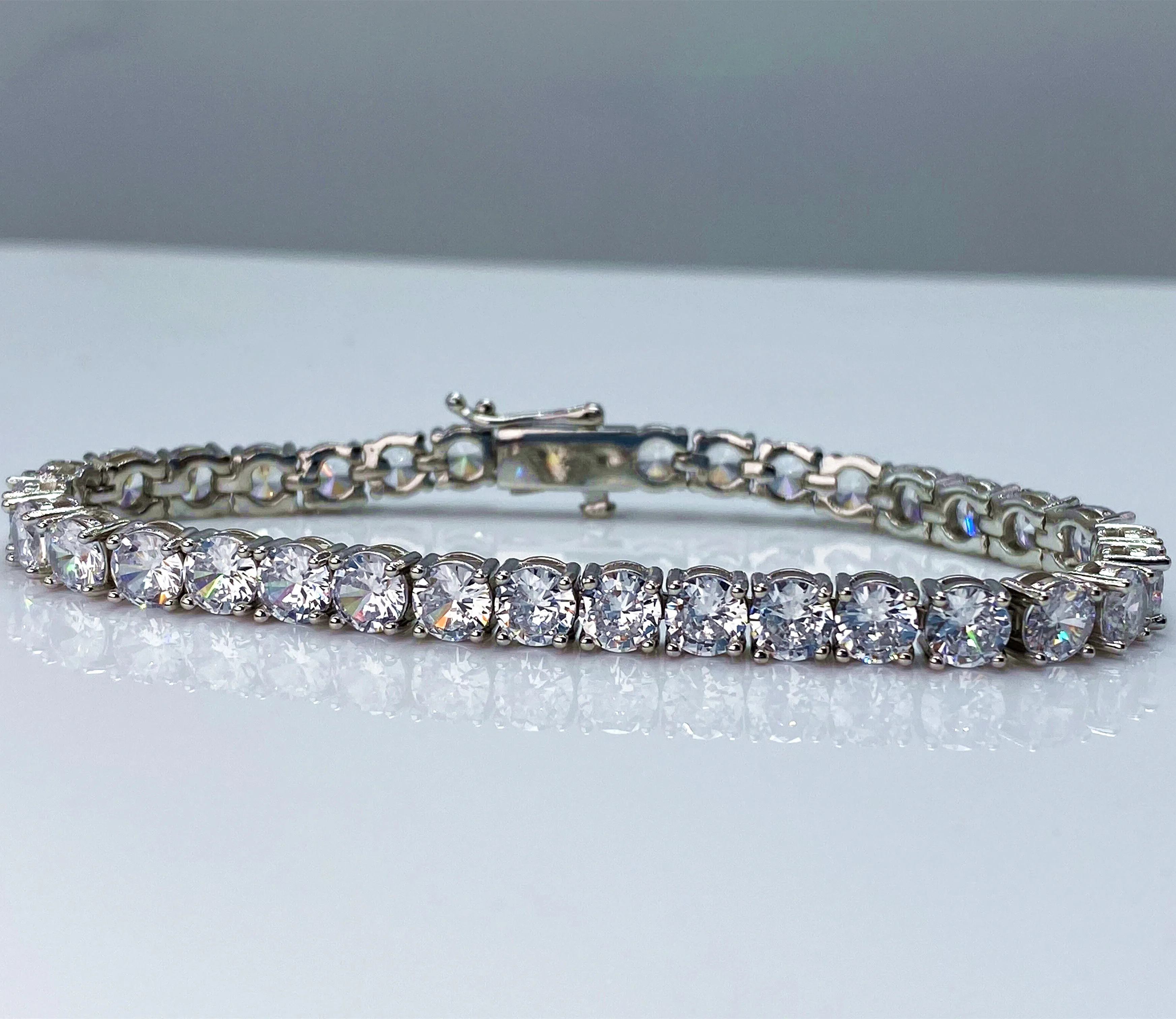 

Stylish zircon stone silver plated bracelet,charming jewelry for girl's gift