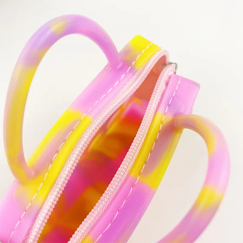 

2021 Hot Sale fashion little girl pop kid Cute Chain Silicone pop unicorn kid coin Purse and Handbags, Customized color