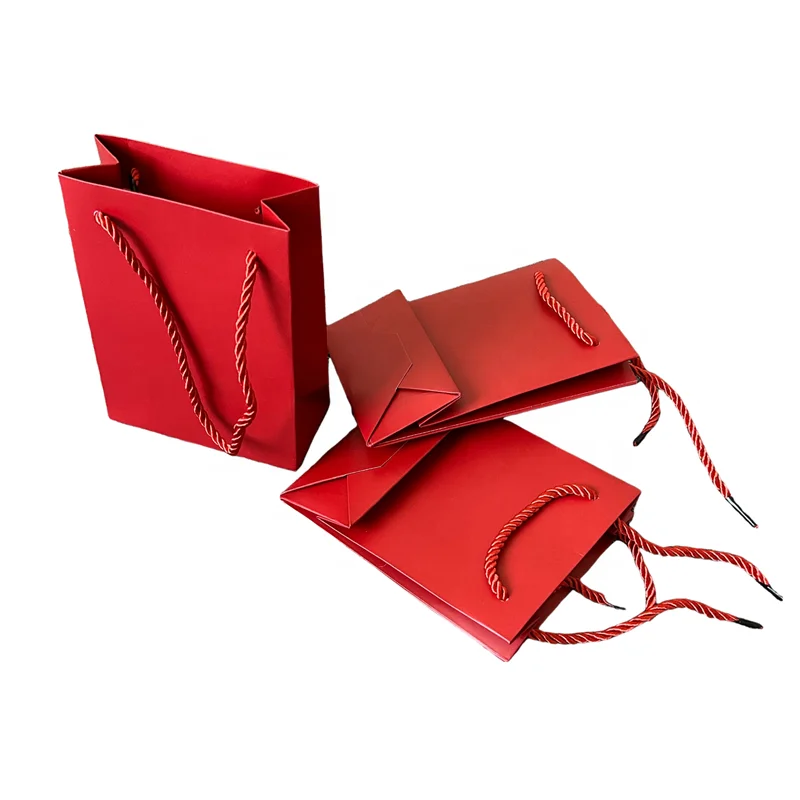 

Free Sample retail small red packaging paper gift bags for jewelry gift candy beauty makeup