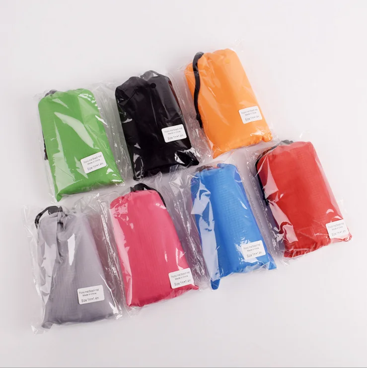 

New Fashion Style Oxford Waterproof Portable Lightweight Picnic Outdoor Blanket Beach Mat