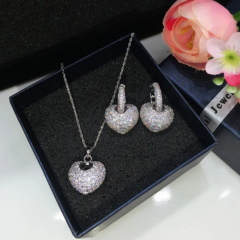 

Simple Love Heart Pendant Necklace Earrings Set Hollow Heart Zircon Necklace Earrings Jewelry Set for Women
