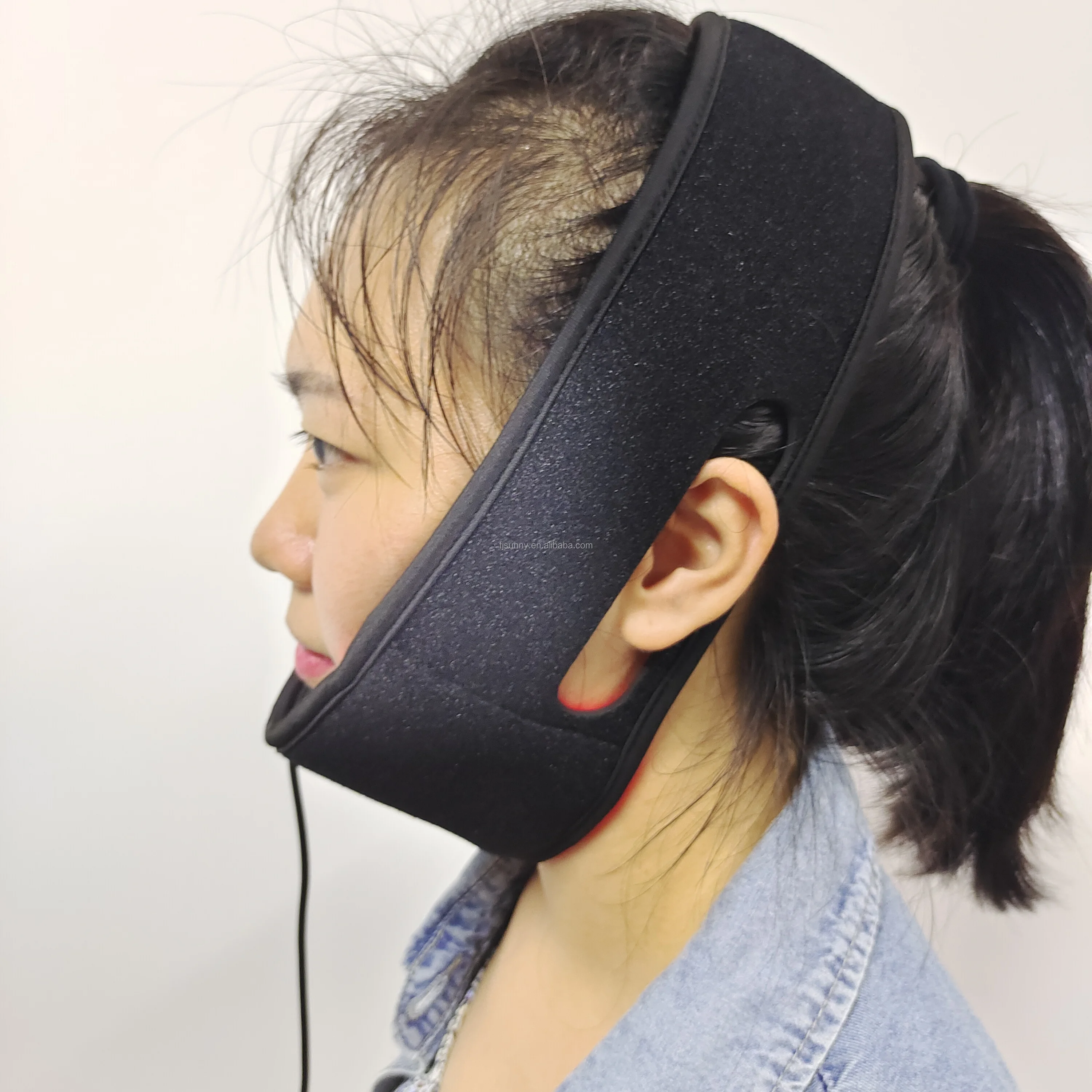 

LED Light Therapy Red Infrared Wrap Device for Double Chin Removal Chin Strap, Black