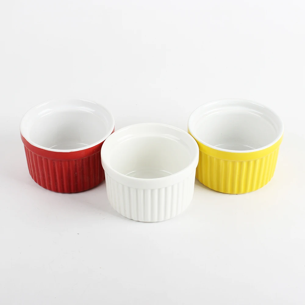 

Factory Price High Quality Colors Round  Porcelain Procelain Cups Cake Baking Cup