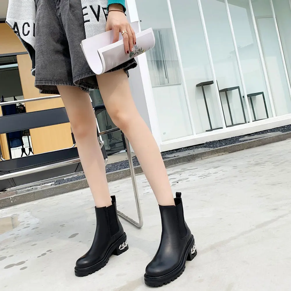 

Autumn Winter New Style Leather Comfortable Non-slip Platform Boots Women's Shoes, Black