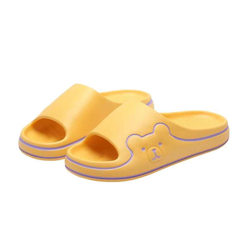

2022 Hot selling summer slippers for women bath slippers for family convenience ladies slippers