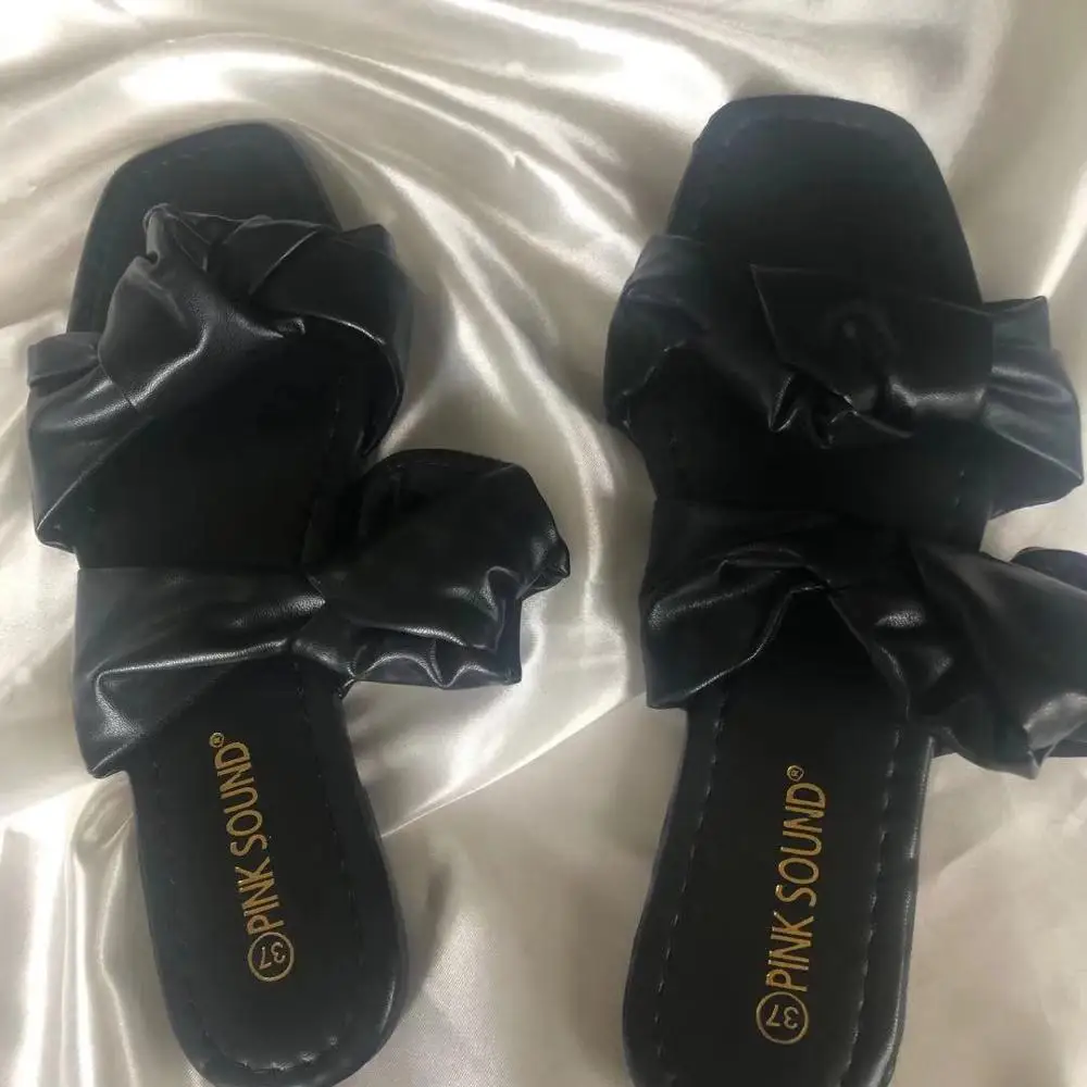 

2021 Popular comfortable women fashion female slippers fashion slippers woman 2021 women slippers with pictures, Black