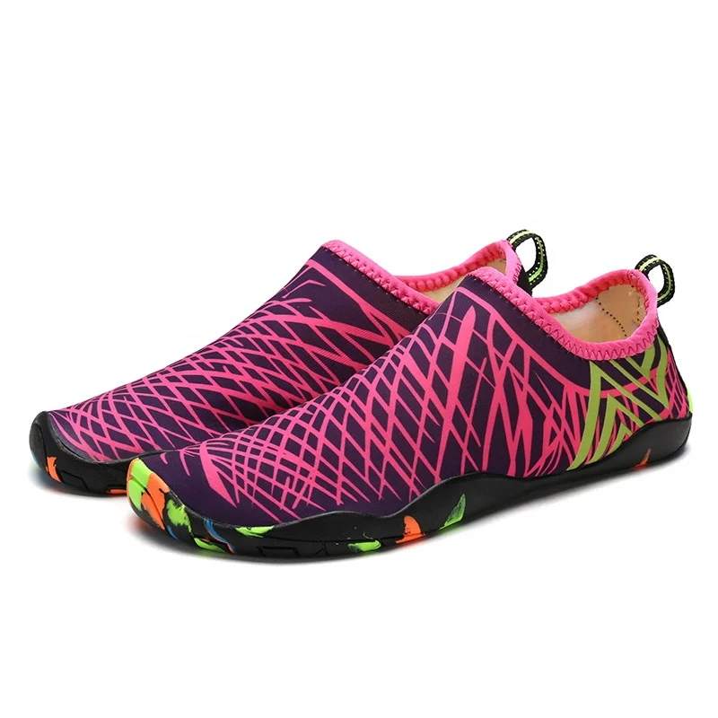 

Ultra light comfortable yoga surfing running beach shoes water aqua socks for snorkeling, Picture showed