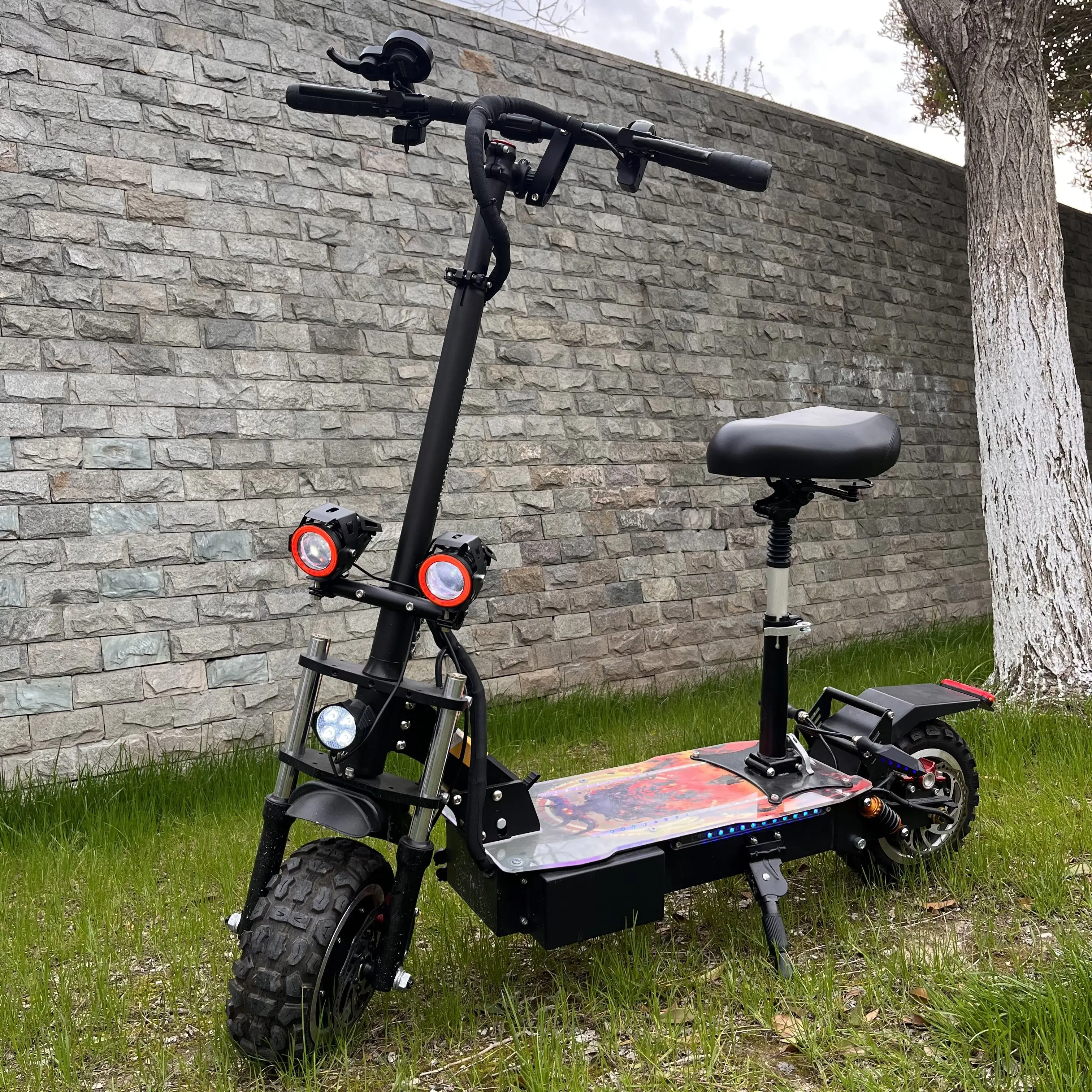 

Hot selling 35ah lithuim battery 60v range 80-100km per charge high power scooter electric 5600w dual motor in eu warehouse for