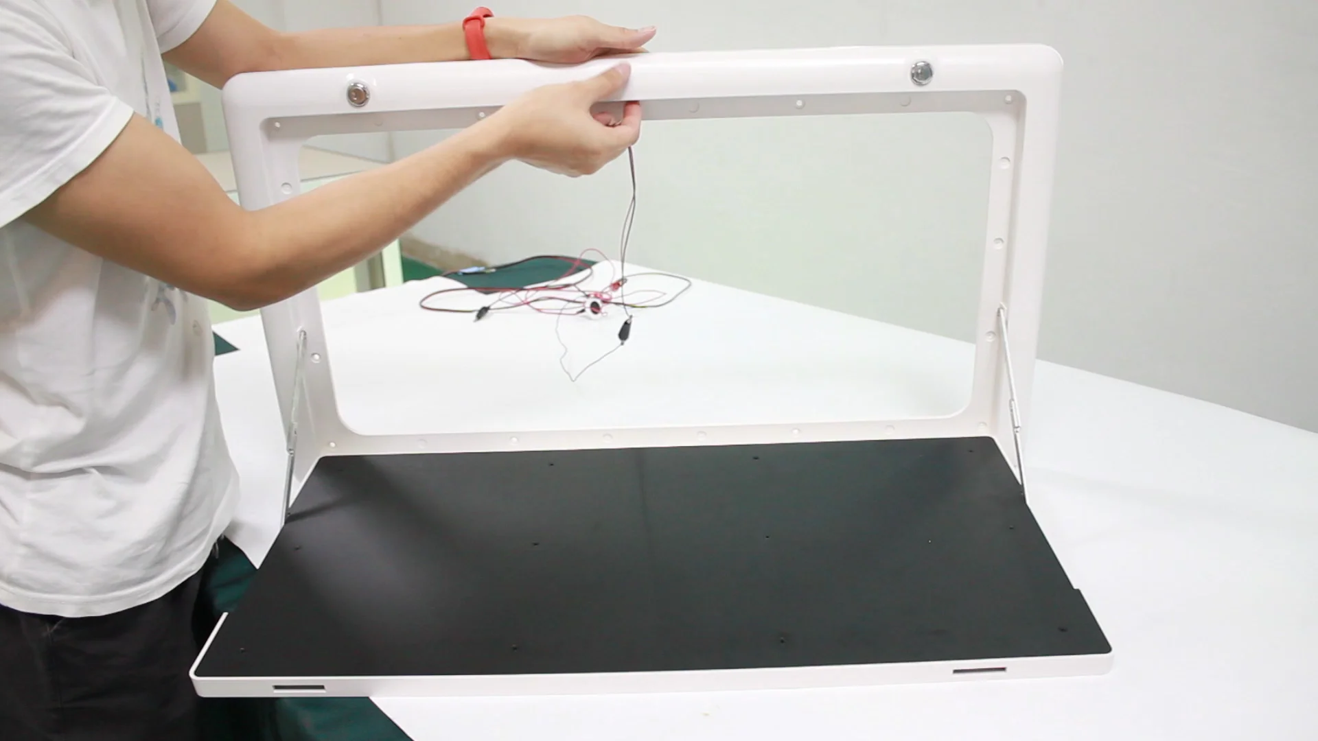 Tytxrv Uv Resistance Durable White Color Dining Tables With Led Light