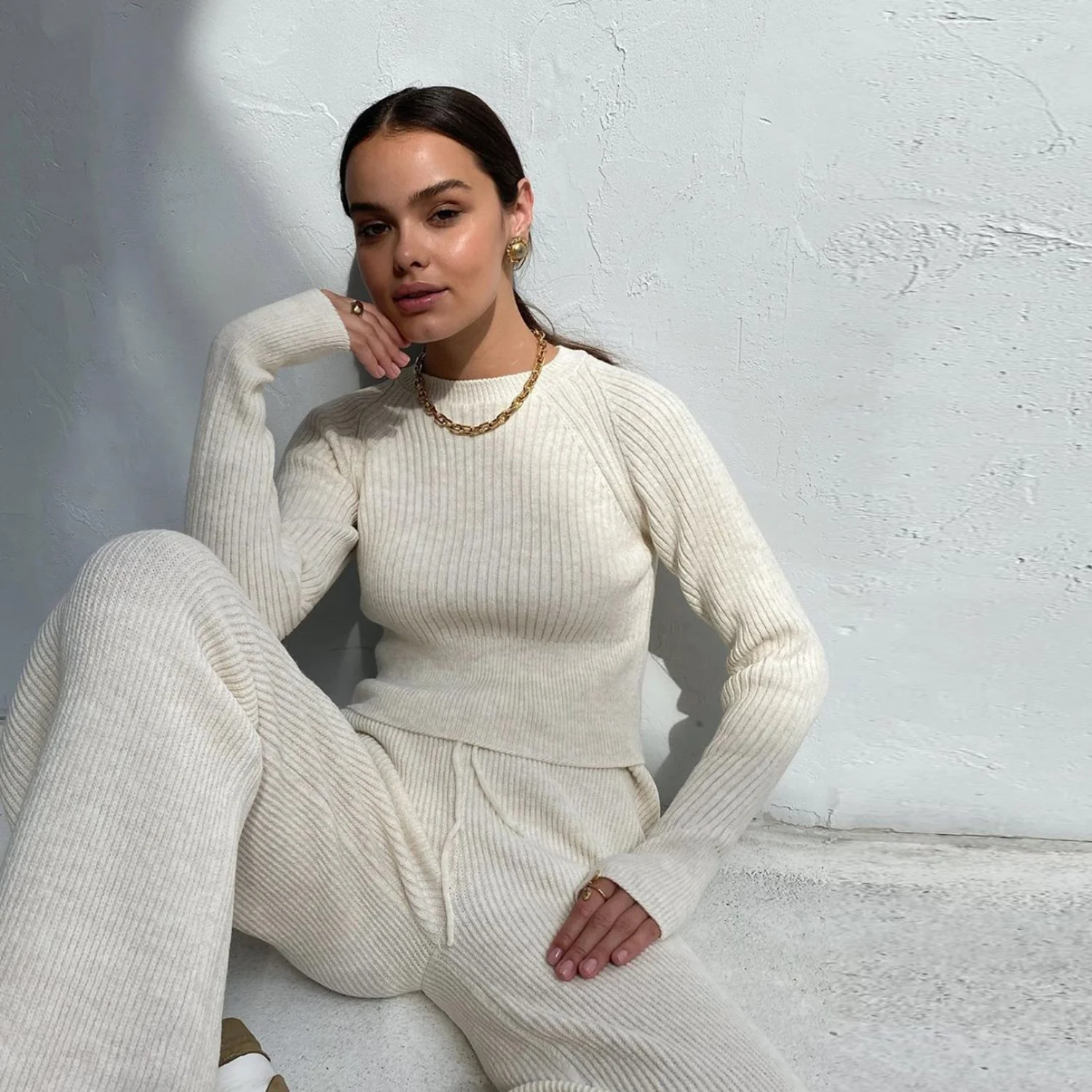 

factory wholesale Women's Drawstring wide legging pants two piece set long sleeve solid color warm sweater women