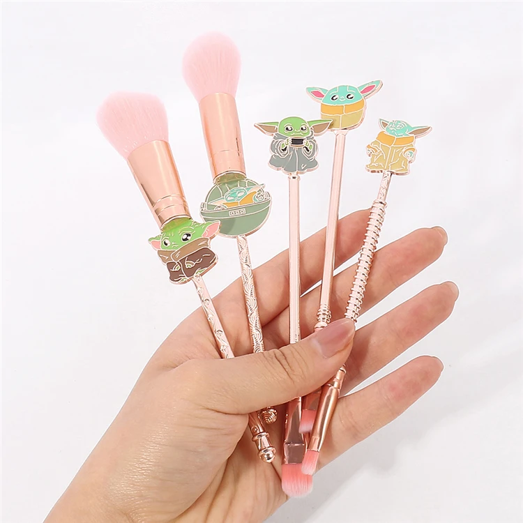 

StarWars make up brushes yoda baby metal makeup brush set 2021 new professional handles