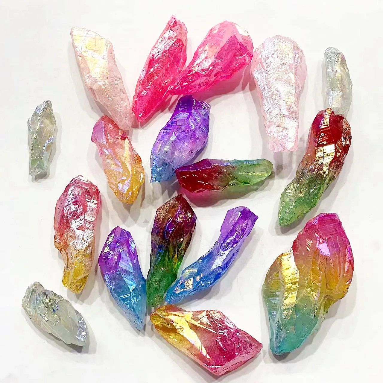 

Wholesale Various Electroplating Natural Crystal Raw Stone Rainbow Clear Quartz Strip for Decorate