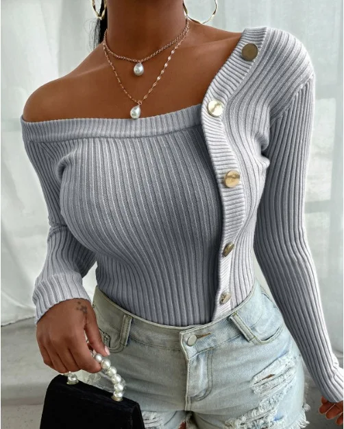 

Autumn and winter fashion stitching buttons threaded leopard print off-shoulder long-sleeved solid color sweater