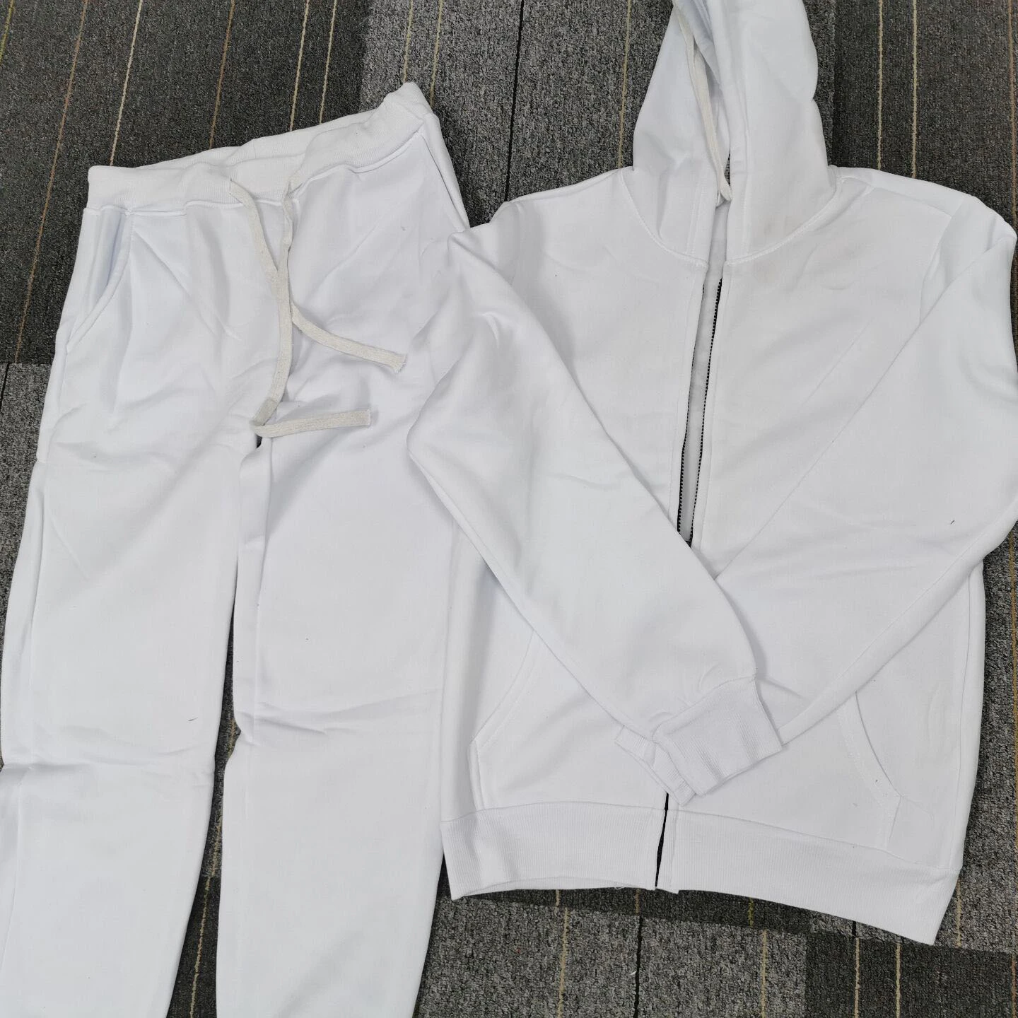 

Baseball Uniform jogger Sportswear Man Set Suit Hoodies and Pants, Red ,white,black,gray,navy ,winred