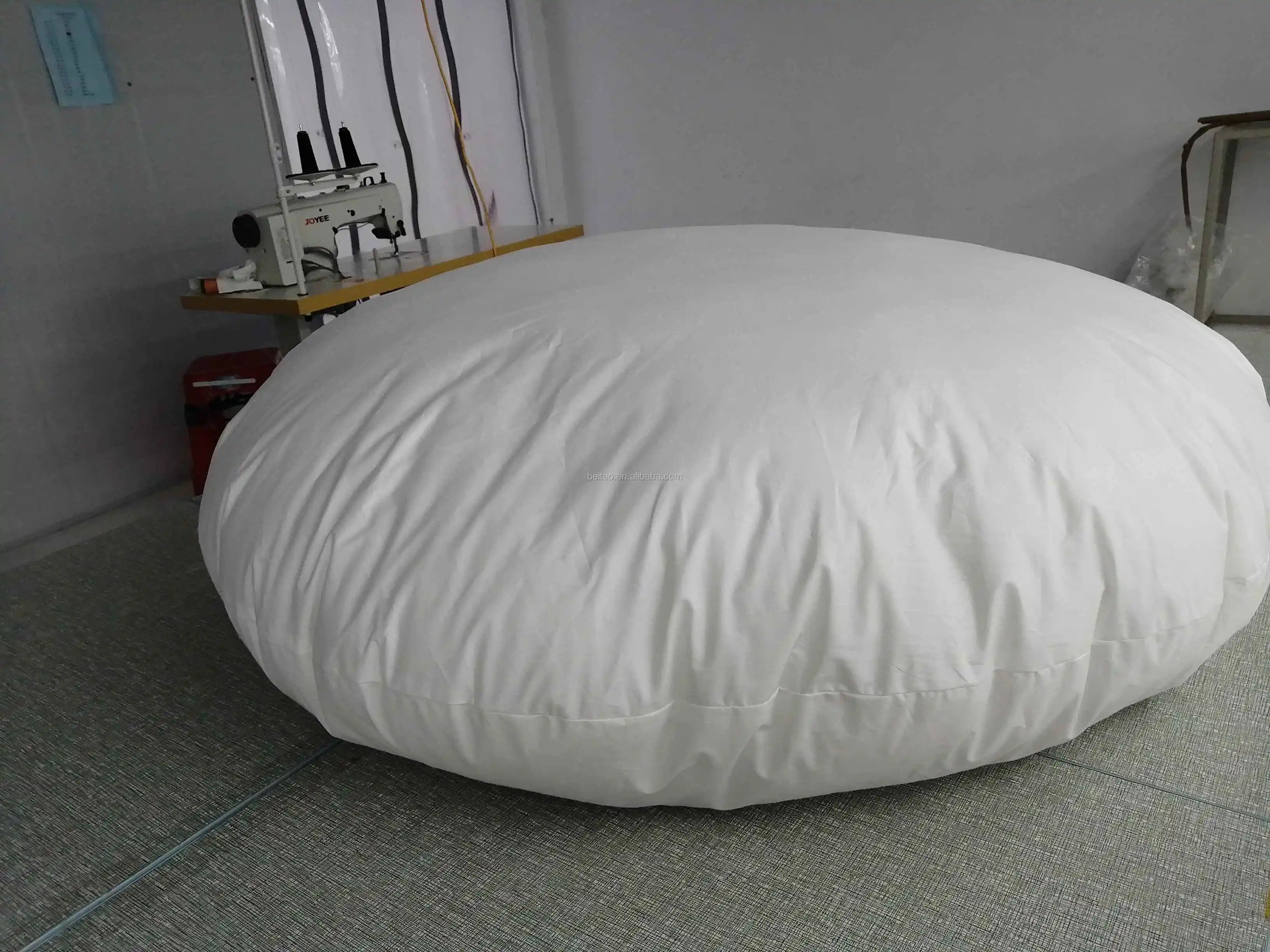 large round cushion pads