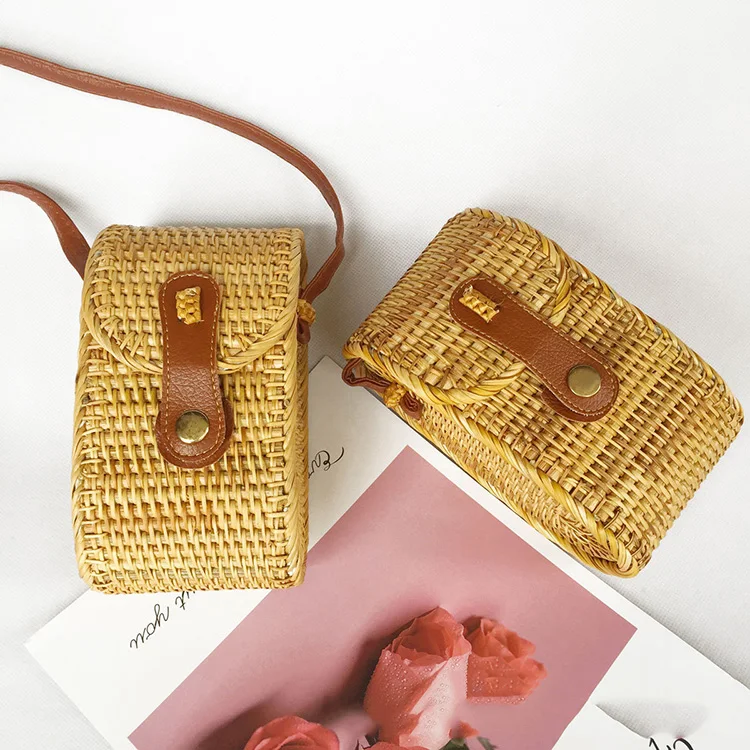 

New design square rattan bag handmade woven small straw rattan beach bag sac en paille