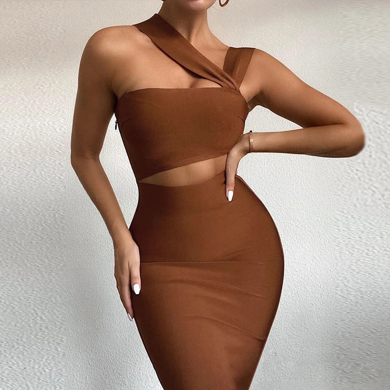 

2021 New Luxury Sexy Evening single shoulder elegant Low Collar Flared Sleeve Skirt