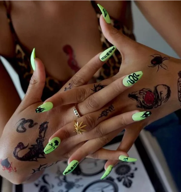 

Wholesale Press on Nails Tips 24pcs/set Full Cover Artificial False Designed Nail Tip, Multi color