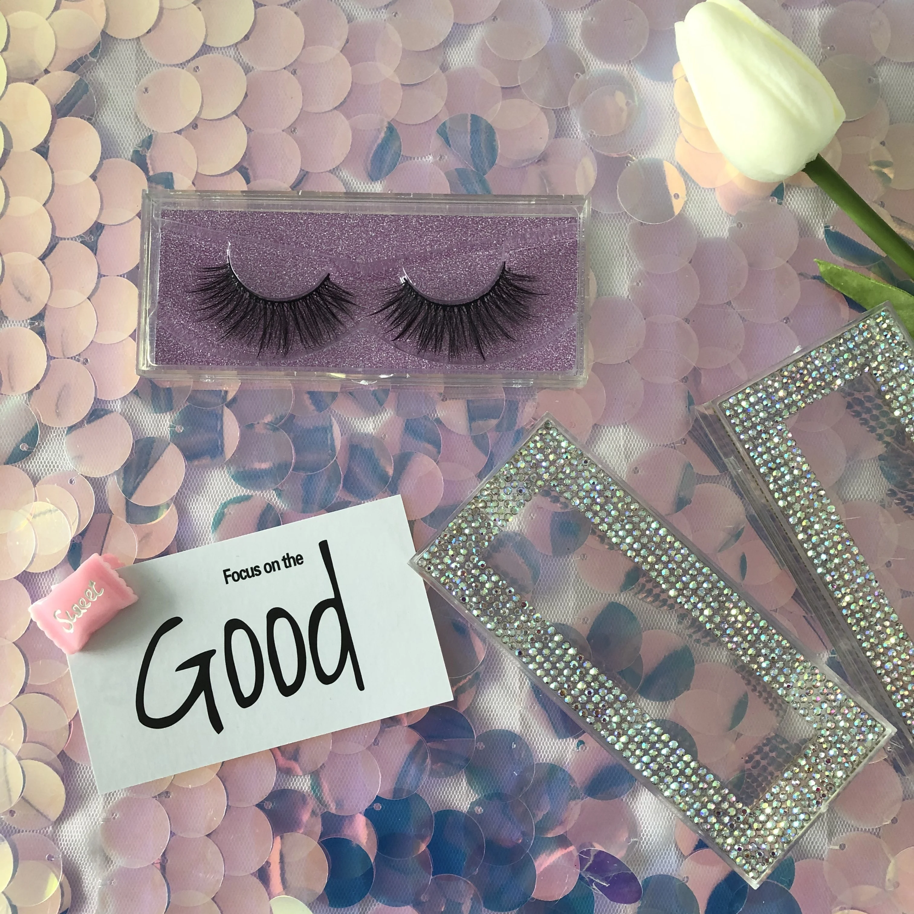 

Hot Selling 25mm 3D Silk Eyelashes Real Siberian Dramatic Silk lashes With Custom Box