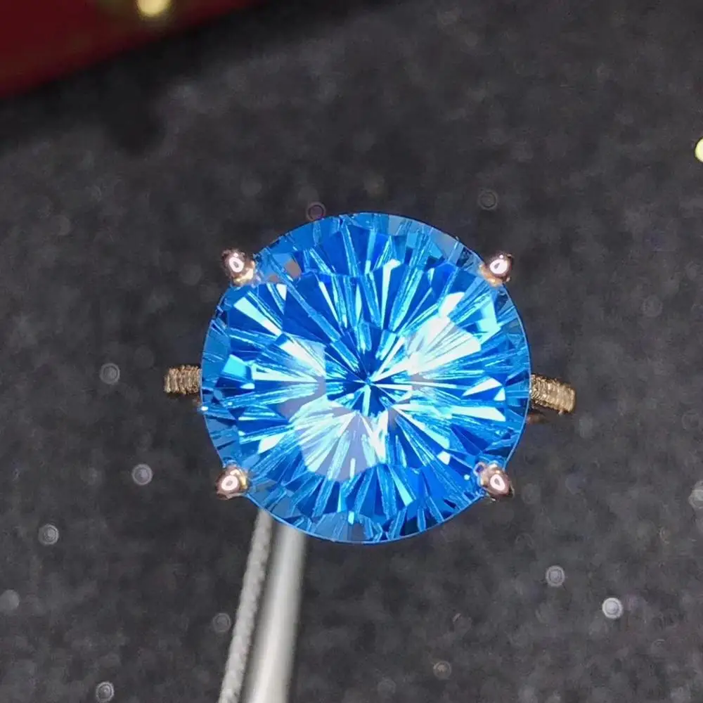 

18k Solid Gold Topaze Ring, Blue