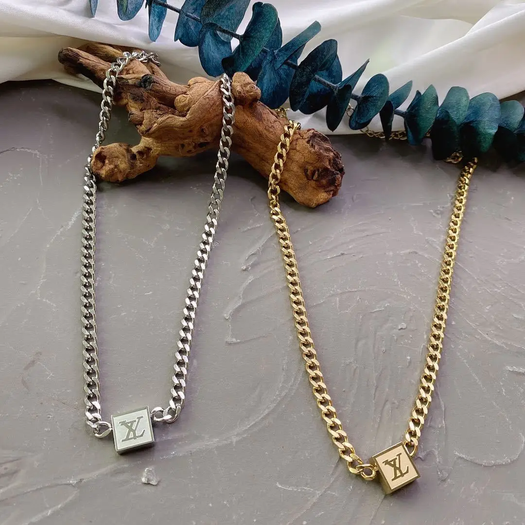 

Wholesale High quality gold plated Cuban Curb Link brand logo pendant necklace for men and women