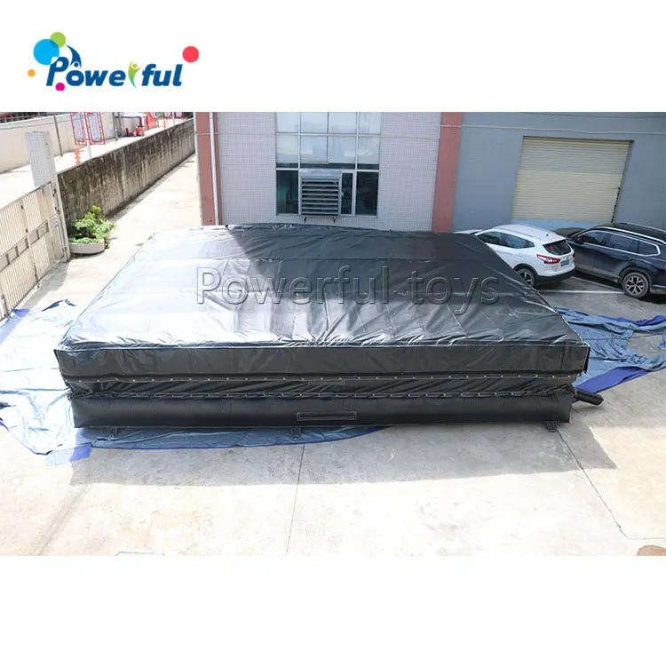 Giant trampoline park inflatable  jump airbag for safety landing