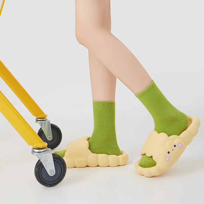 

High quality Pillow flat slides Thick Bottom Comfortable Summer women sandals indoor outdoor Shower Slippers, As pictures showed