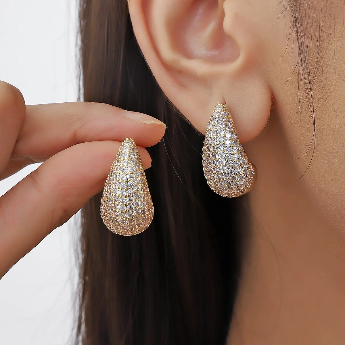 

17KM Luxury Bling Colorful Zircon Full Diamond Earrings Exaggerated Big Waterdrop Earrings for Women Party Jewelry