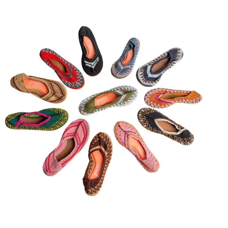 

New flat bottom hand-crocheted wool single shoes with soft sole, Customized color