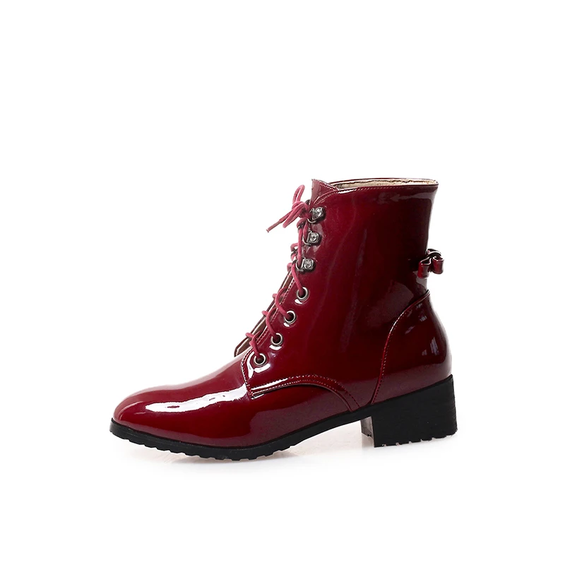 

2020 new leisure round head Patent Leather Lace-up women's boots