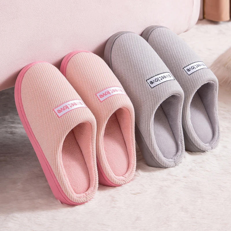 

Cheap and simple linen warm women's cotton slippers Men's soft non-slip indoor alphabet slippers