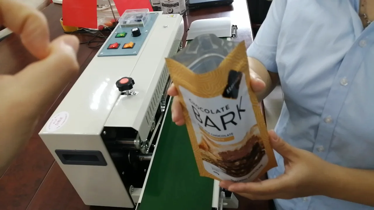 Resealable plastic zipper stand up pouch aluminum foil potato chip bags