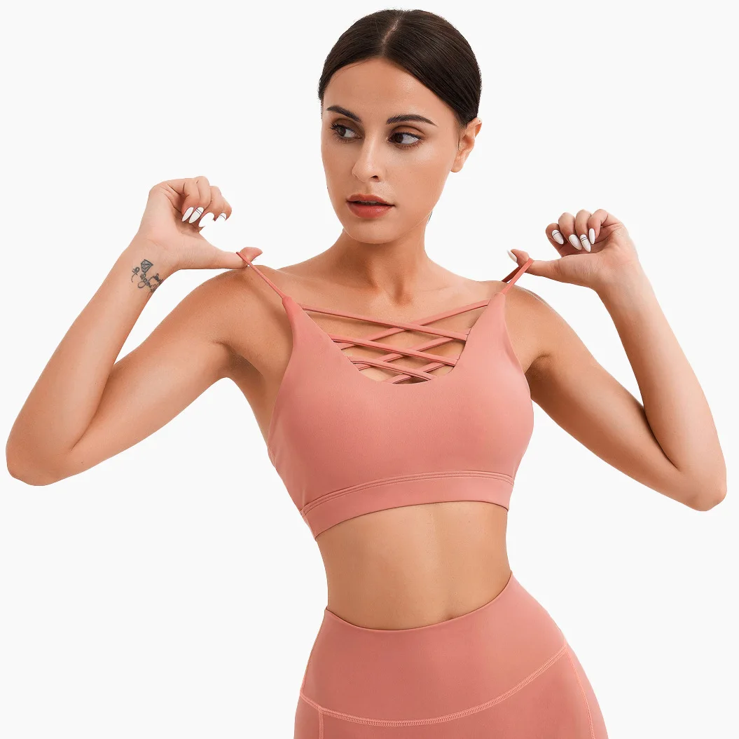 

Custom Private Label Workout Fitness Sports Wear Strappy Crop Top Seamless Backless Womens Sexy Yoga Bra 2021, Customized colors accept