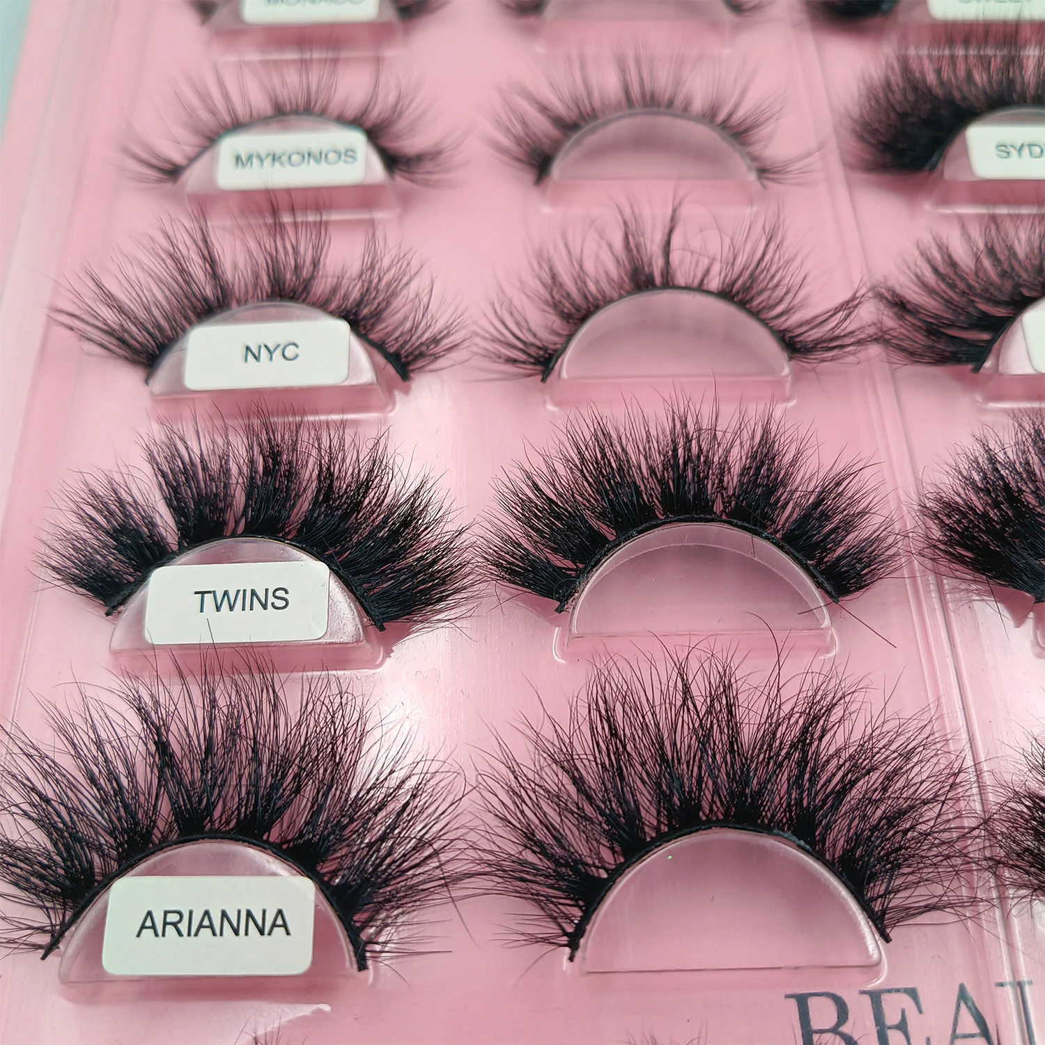 

Wholesale Natural Fluffy Wispy Mink Eyelashes Handmade Soft Private Label 100% 5D False 25Mm 3D Mink Eyelash