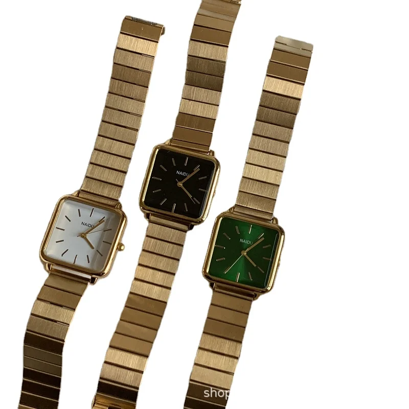 

Amazon Hot Selling Square Luxury Watch Women Elegant Watch 2021 Retro Simple Designer Gold Silver Custom Logo Girls Watch, As the picture