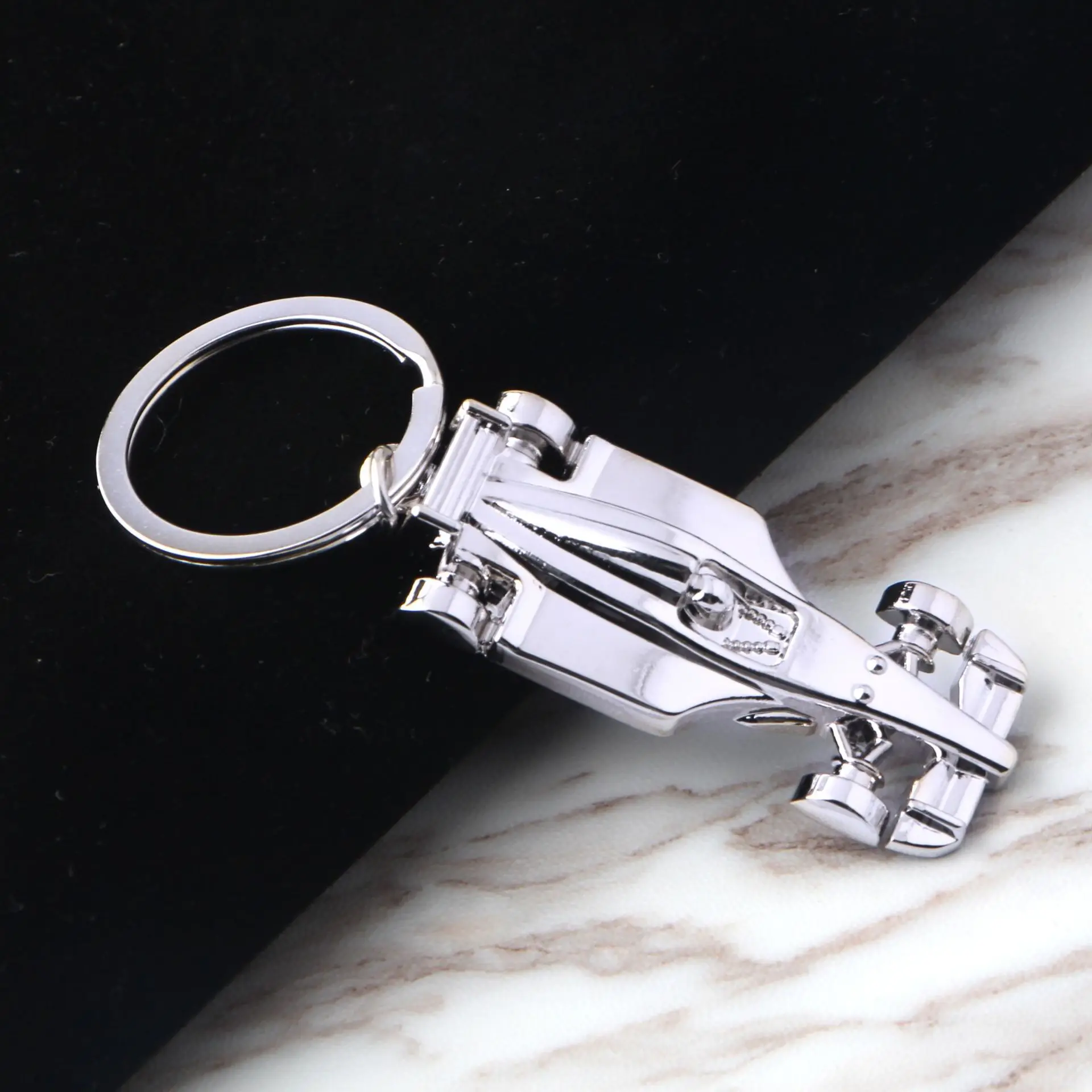 Custom Racing Car Key Chain Full Wheel Cars Keychain Formula One Keyring Christmas Gift F1